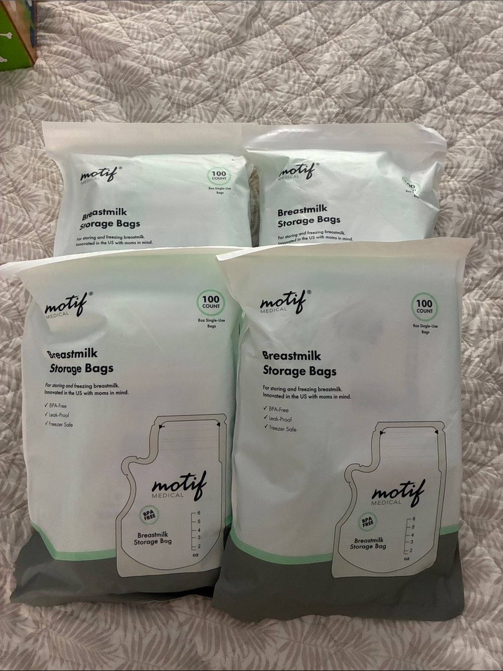 Motif Medical Breastmilk Storage Bags - (4 Packs)